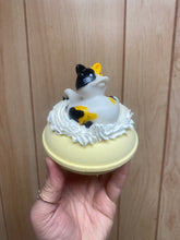 Load image into Gallery viewer, Cat Rubber Duckie Bubble Bath Bomb.
